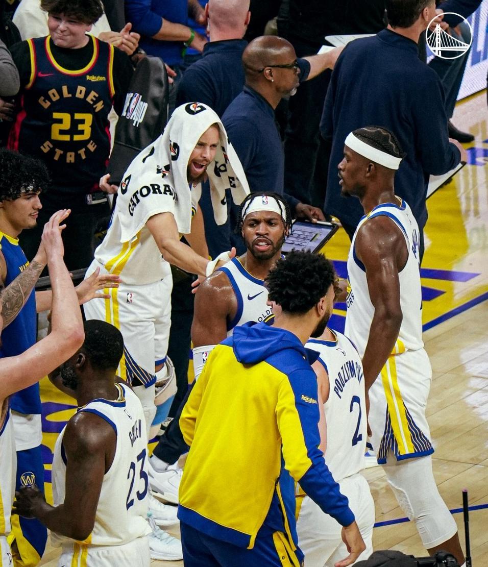 九游会9games-包含勇士引发争议！，穆古鲁扎官方宣布险胜新规全场沸腾不已的词条