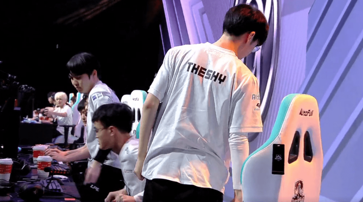 九游会9games-TheShy遭遇七持续失利，美国队教练压力巨大！赛场气氛高涨(柯哀文最后的最后)